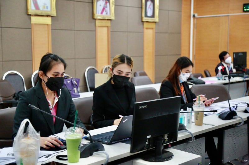 ปลัด พม. เป็นประธา�