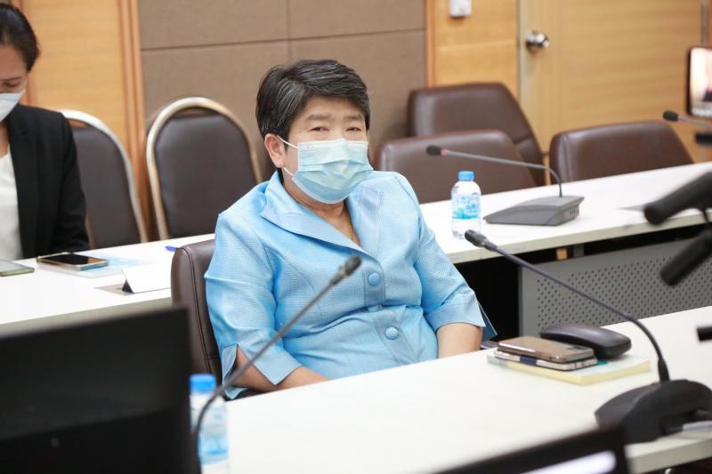 ปลัด พม. เป็นประธา�
