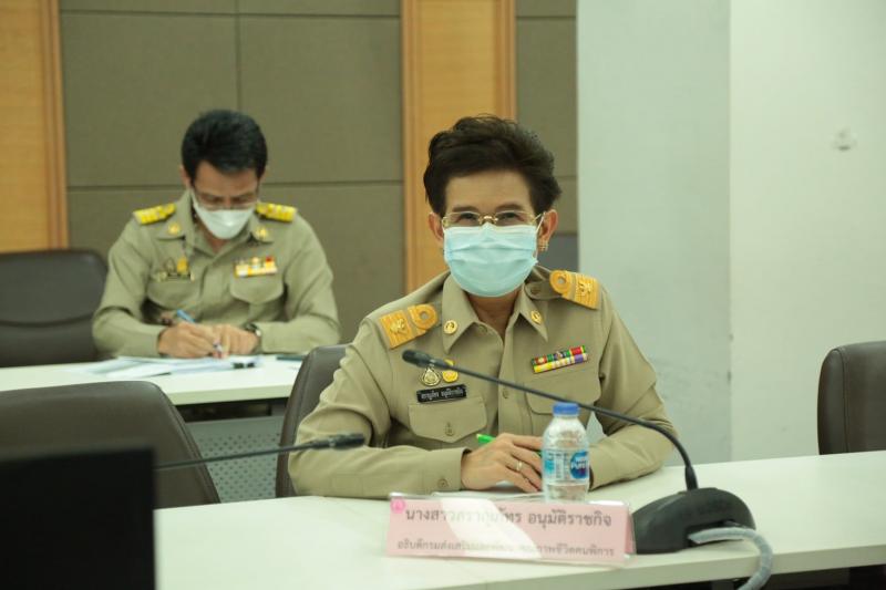 ปลัด พม. เป็นประธา�