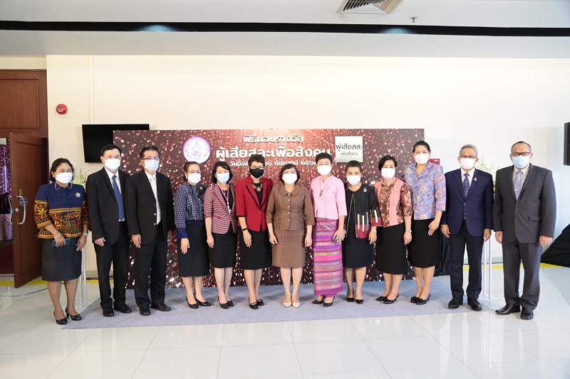 รมว.พม. เป็นประธาน�