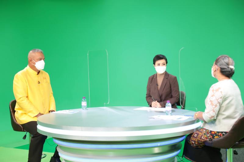 รองปลัด พม. สัมภาษ�