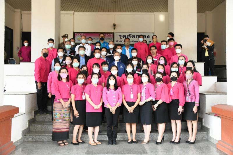 ประธานรัฐสภา พร้อ�