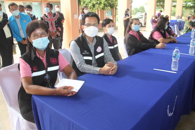 ประธานรัฐสภา พร้อ�