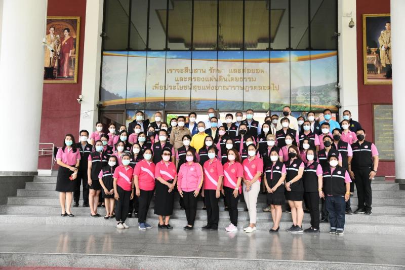 ประธานรัฐสภา พร้อ�