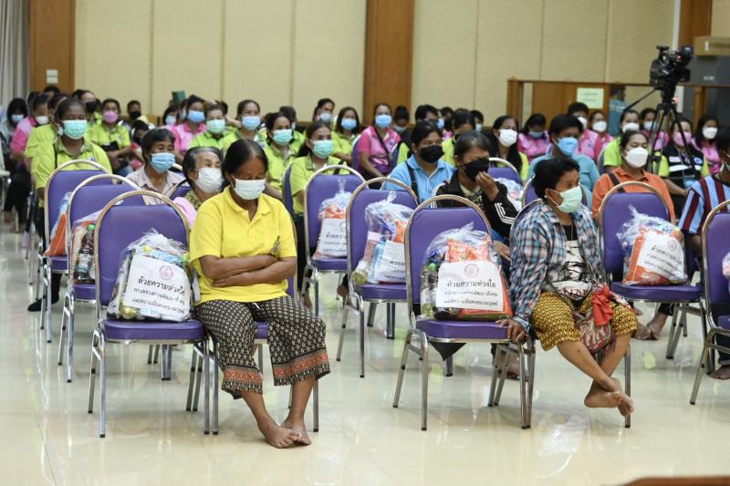 รมว.พม.เป็นประธานเ