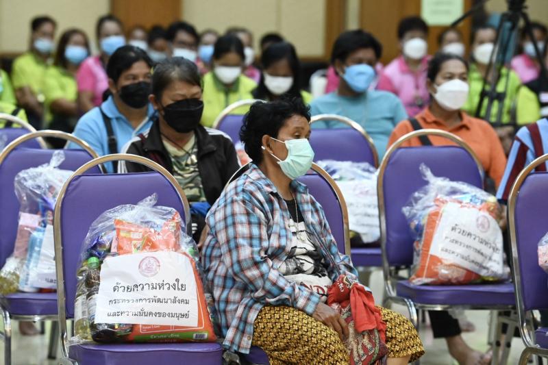 รมว.พม.เป็นประธานเ