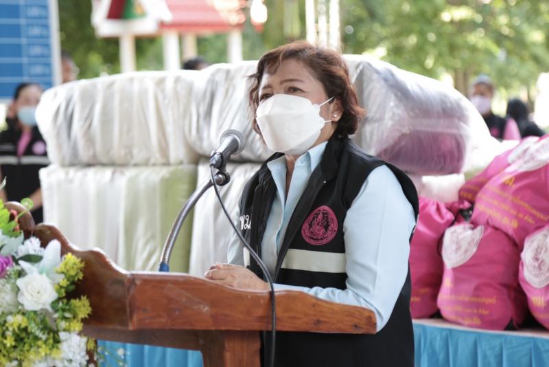 ปลัดพม.ลงพื้นที่จ�