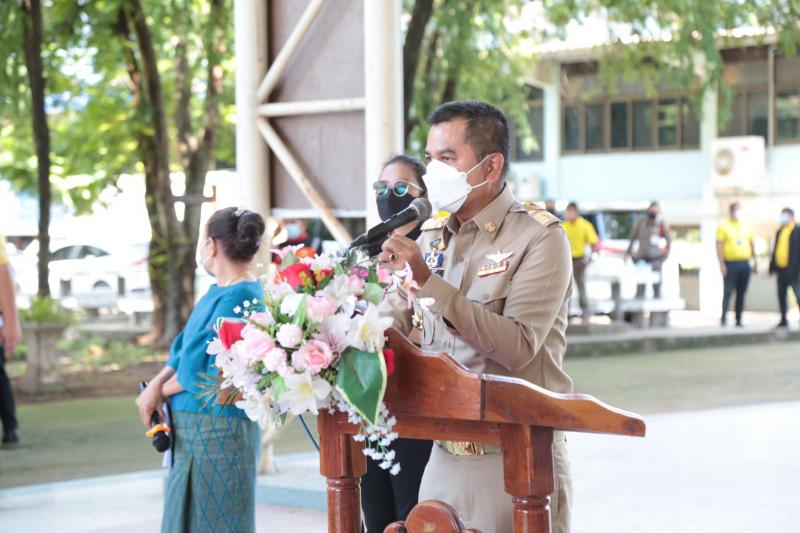 ปลัดพม.ลงพื้นที่จ�