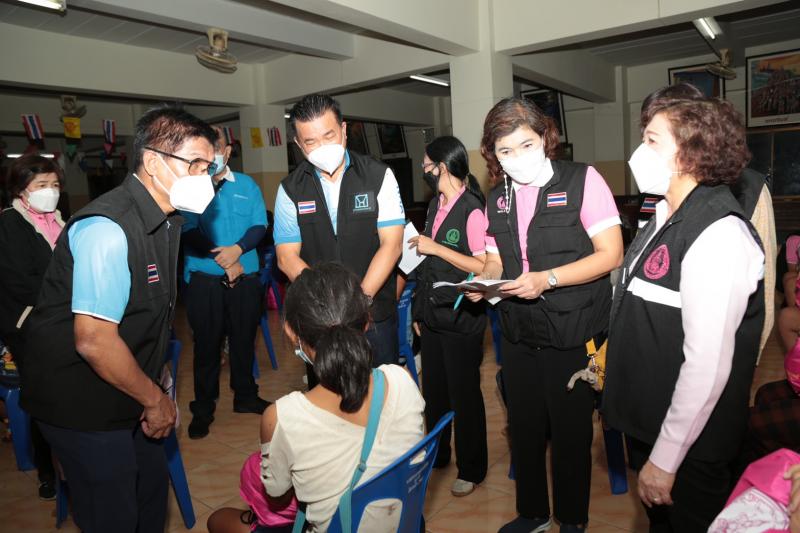 ปลัดพม.ลงพื้นที่จ�