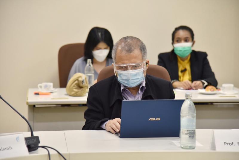 รองปลัดพม.เข้าร่ว�