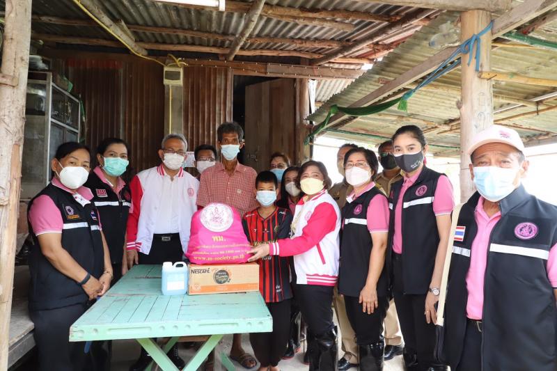ปลัดพม.พร้อมด้วยอ�