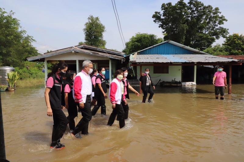 ปลัดพม.พร้อมด้วยอ�