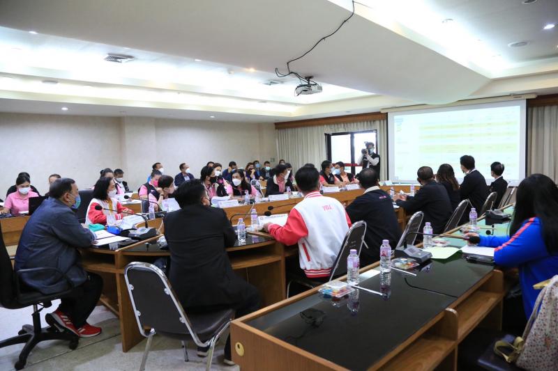 รมว.พม.เป็นประธานก