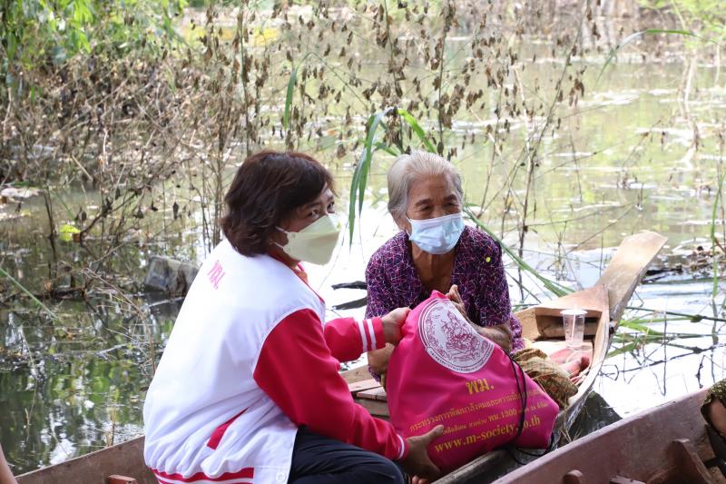 ปลัดพม.พร้อมด้วยอ�