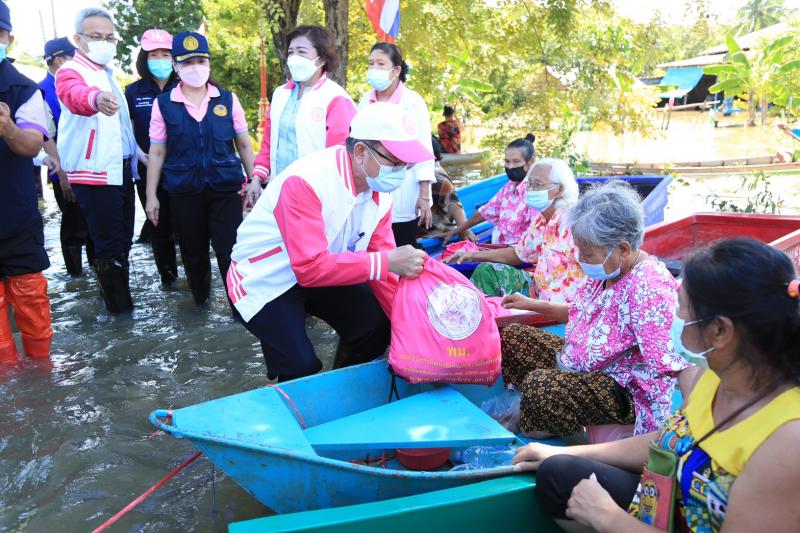 ปลัดพม.ลงพื้นที่จ�