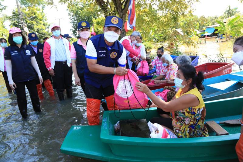 ปลัดพม.ลงพื้นที่จ�