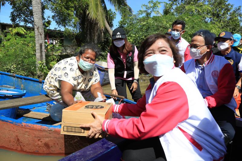 ปลัดพม.ลงพื้นที่จ�