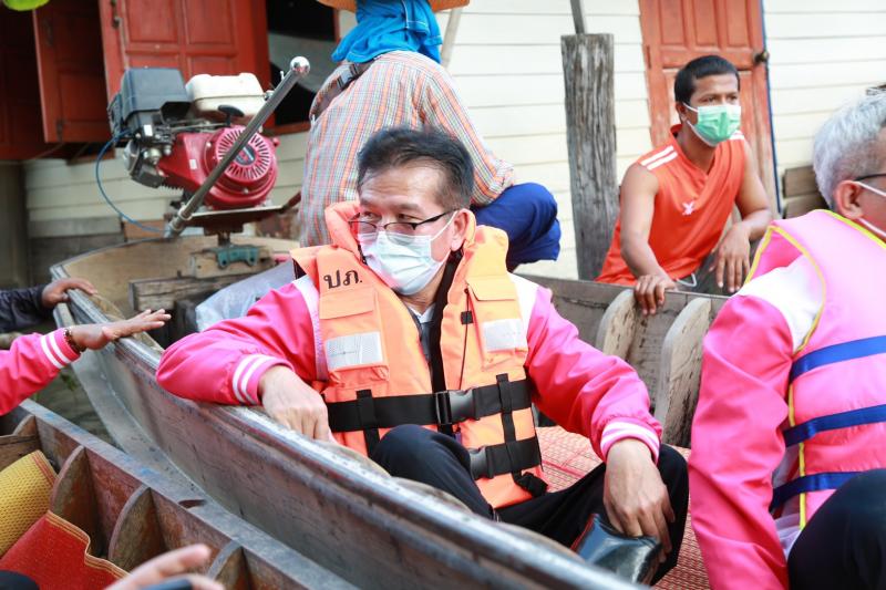 ปลัดพม.ลงพื้นที่จ�