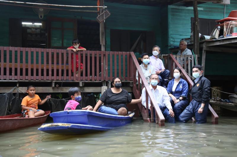 ประธานรัฐสภาพร้อ�