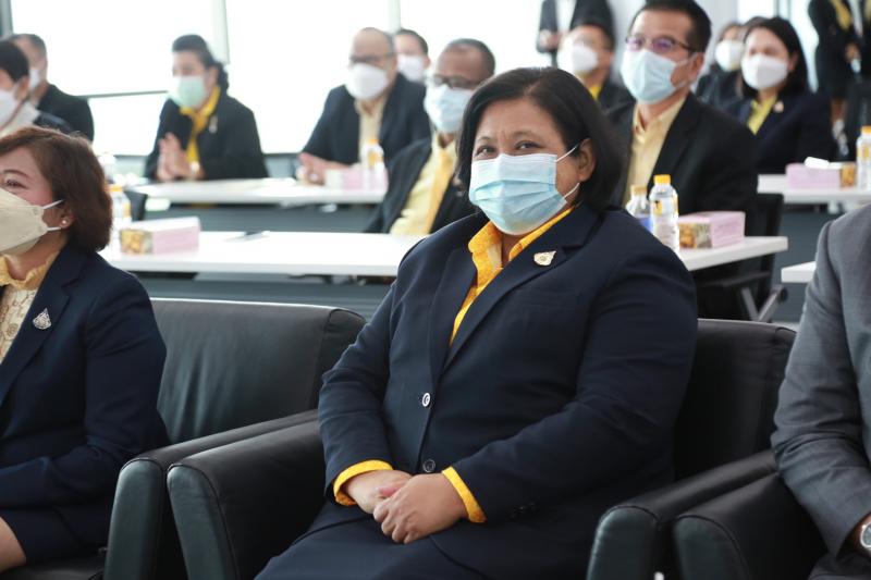 ประธานรัฐสภาเป็น�
