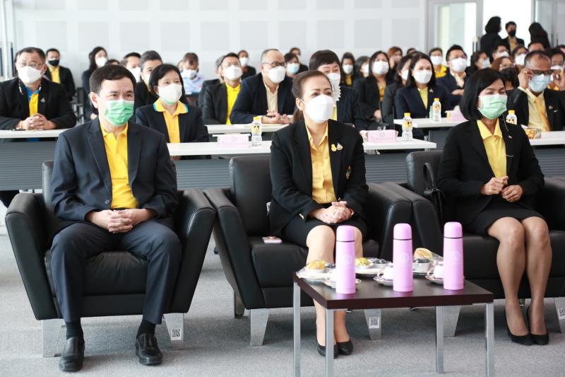 ประธานรัฐสภาเป็น�