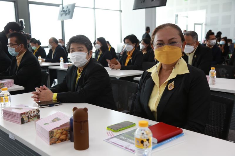 ประธานรัฐสภาเป็น�