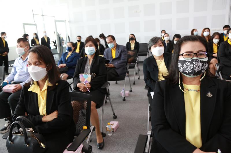 ประธานรัฐสภาเป็น�