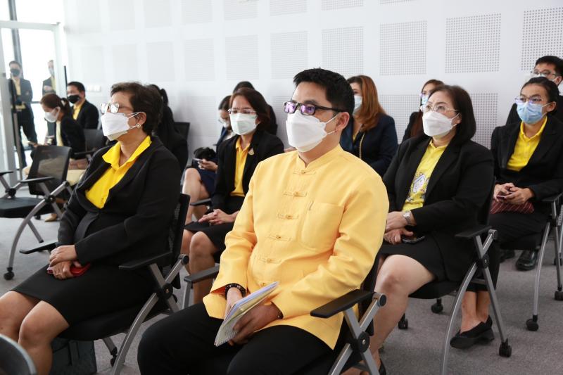 ประธานรัฐสภาเป็น�