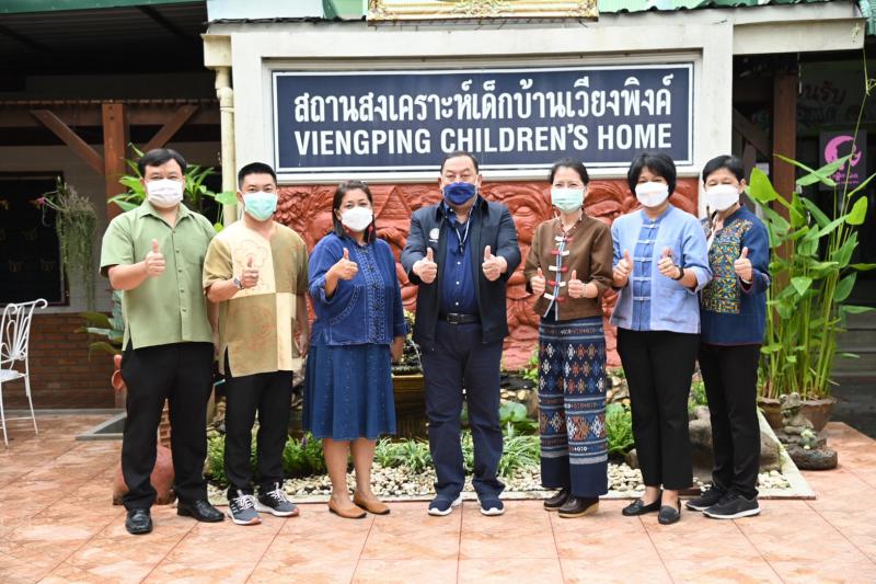 รมว.พม.ลงพื้นที่เย
