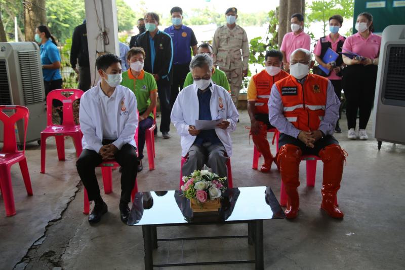 ประธานรัฐสภาพร้อ�