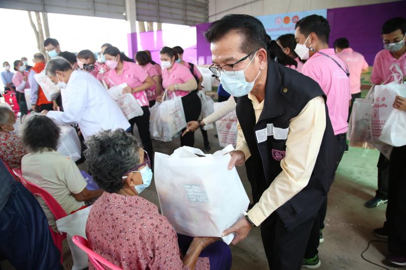 ประธานรัฐสภาพร้อ�