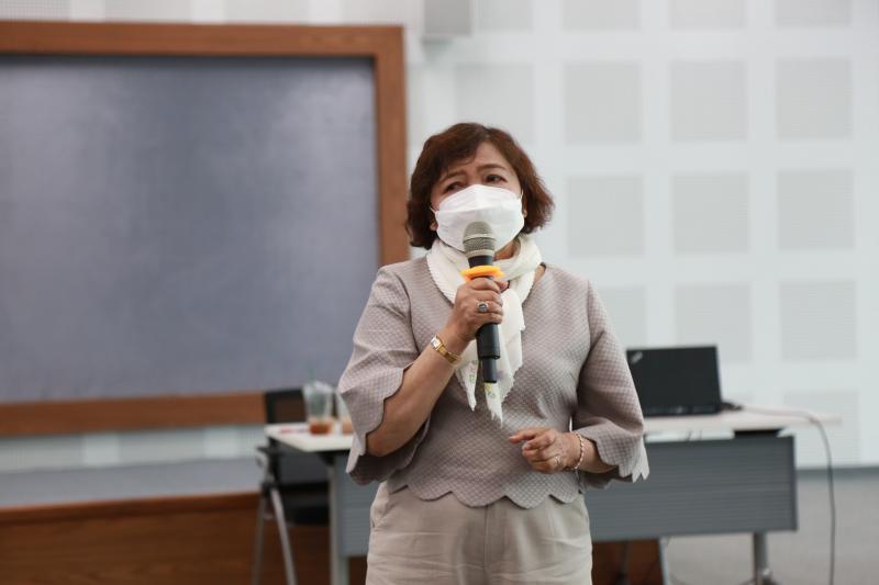 ปลัดพม.รับฟังความ�