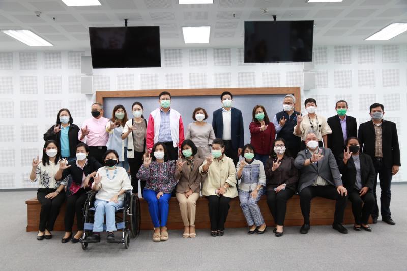 ปลัดพม.รับฟังความ�