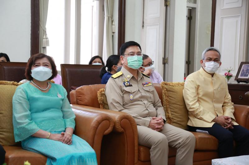 ปลัดพม.เป็นประธาน�