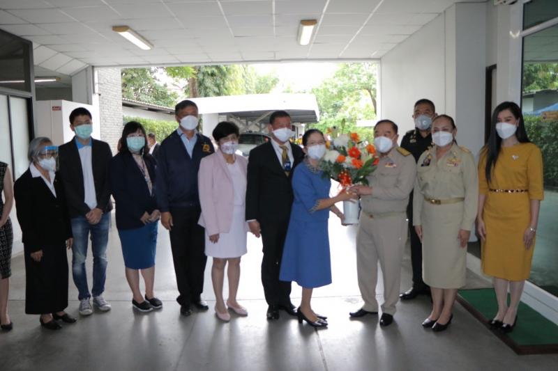 รองนายกรัฐมนตรีเ�