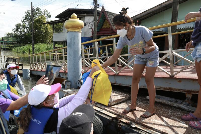 รองปลัดพม.ลงพื้นท�