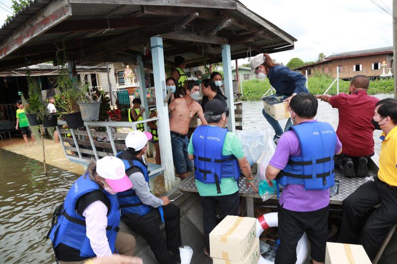 รองปลัดพม.ลงพื้นท�