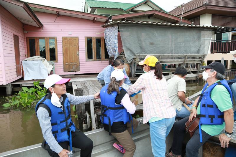 รองปลัดพม.ลงพื้นท�