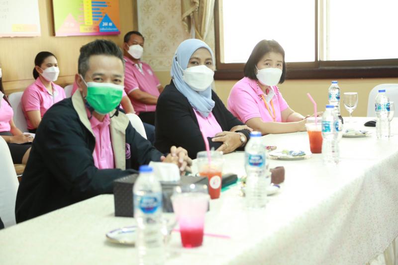 เลขารมว.พม.ลงพื้นท