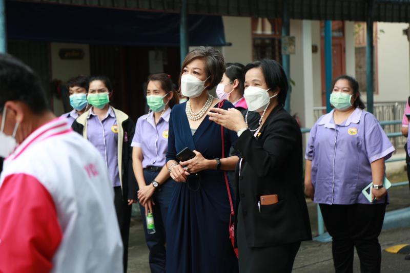 เลขารมว.พม.ลงพื้นท