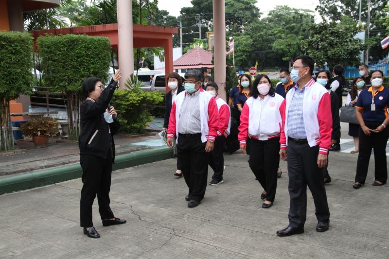 เลขารมว.พม.ลงพื้นท