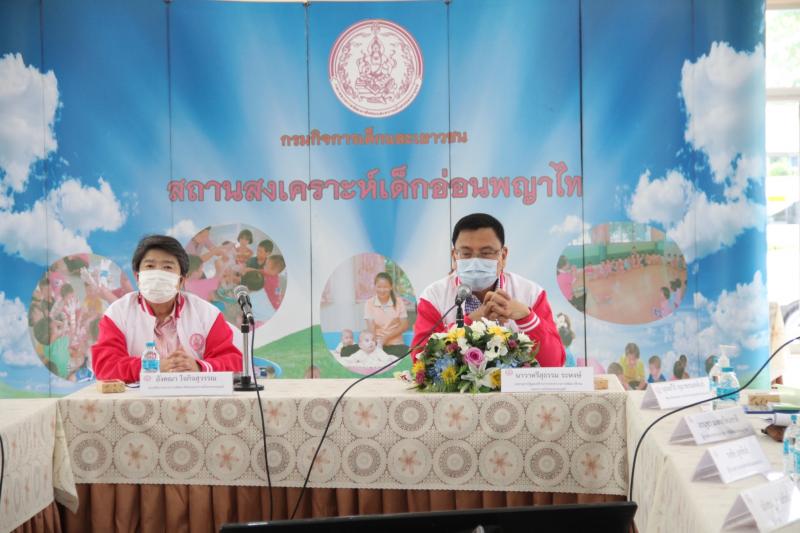 เลขารมว.พม. ลงพื้น�