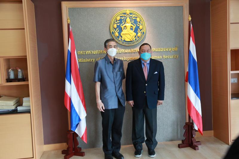 รมว.พม.ให้พอช. เข้า�