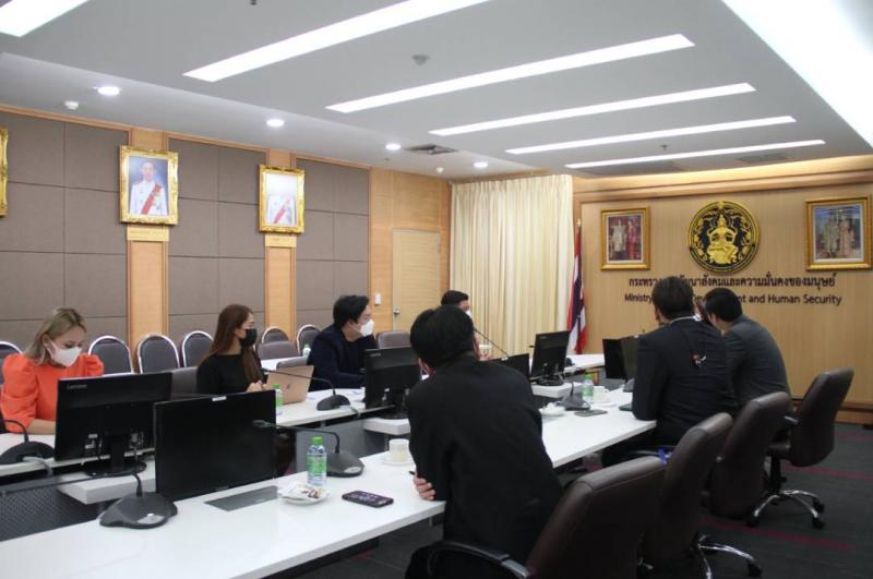 ปลัดพม.ให้กรรมการ�
