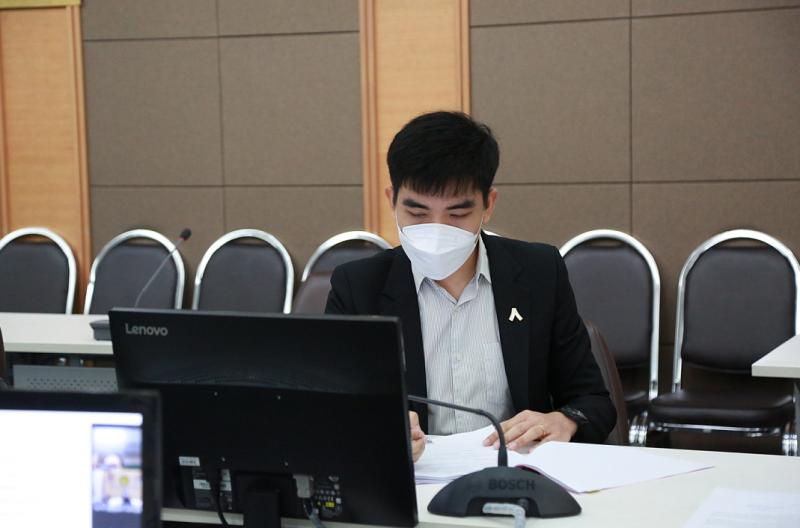 รองปลัดพม.เป็นประ�