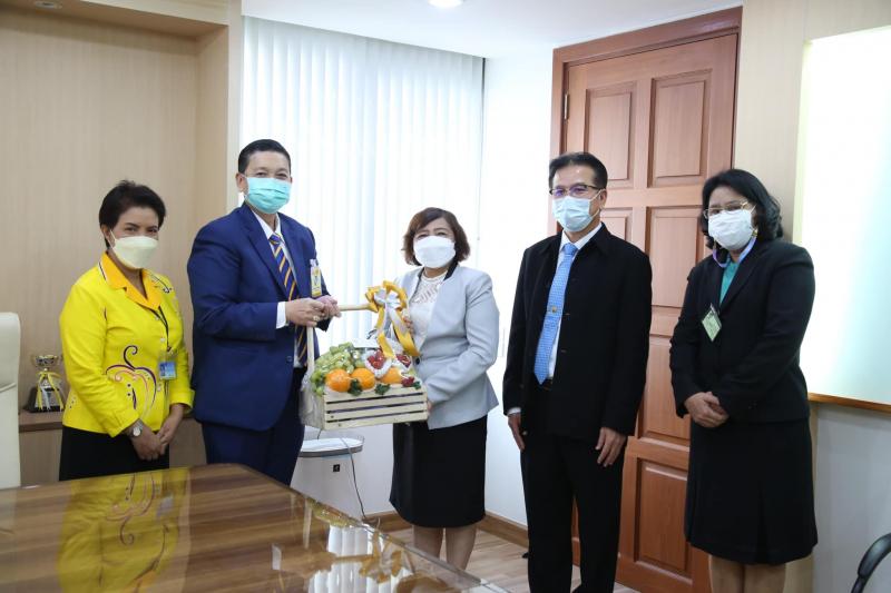 ปลัดพม.พร้อมด้วยร�