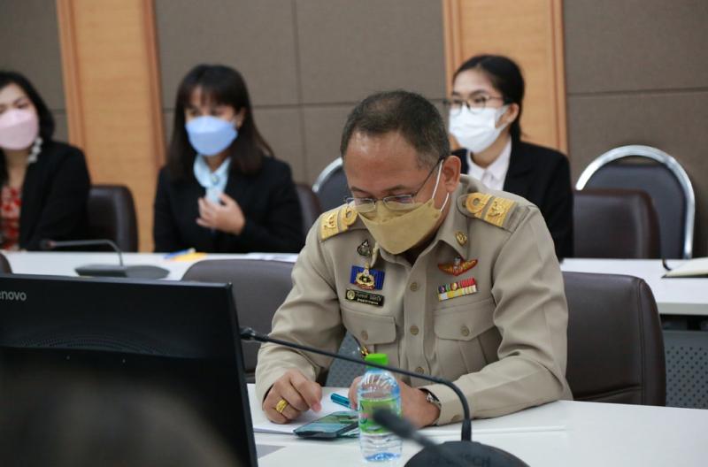 ปลัดพม.หารือกับผู�