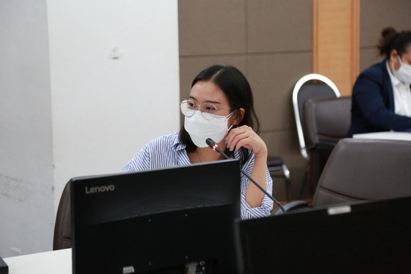 ปลัดพม.หารือกับผู�