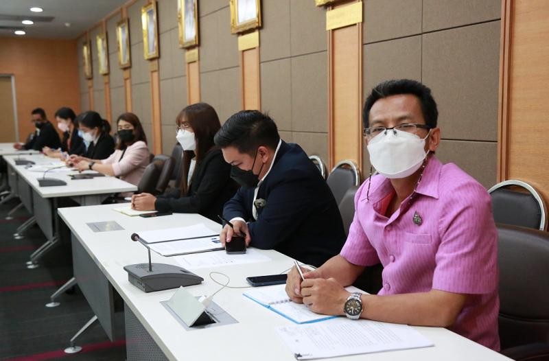 ปลัดพม.หารือกับผู�