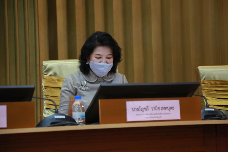 รมว.พม.พร้อมคณะผู้